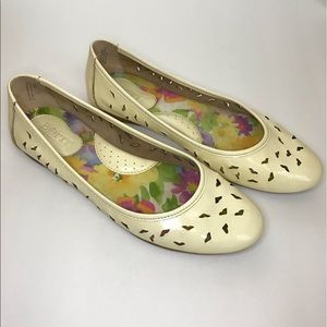 Born Patent Leather Off-White Heart Cutout Flats